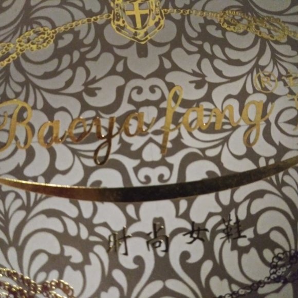 New Wedding White Satin Pumps - Picture 4 of 6